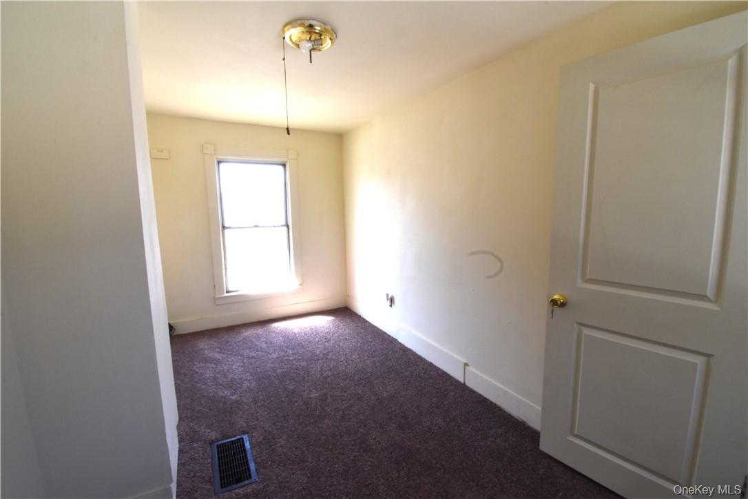 #7 photo, 140 Front Street, Port Jervis , NY 12771