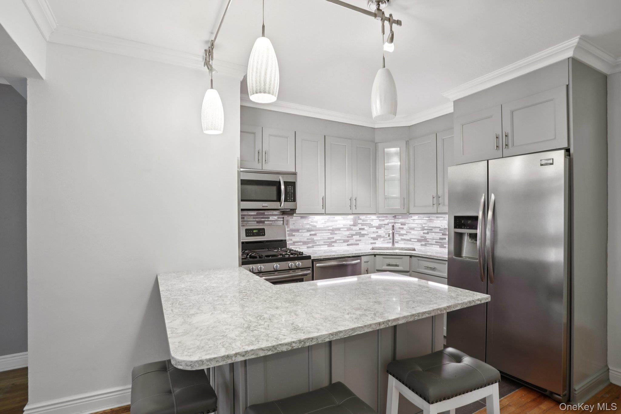 #1 photo, 255 Bronx River Road, Yonkers , NY 10704