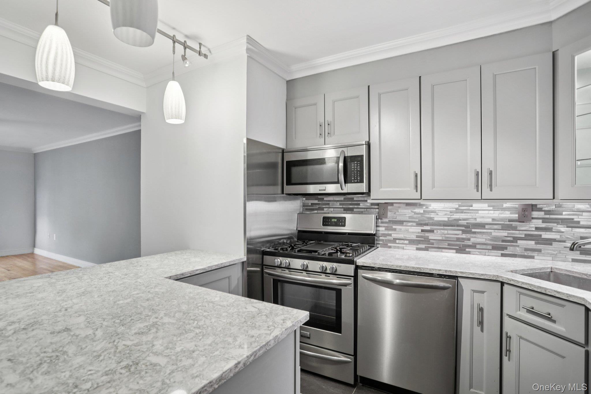 #6 photo, 255 Bronx River Road, Yonkers , NY 10704