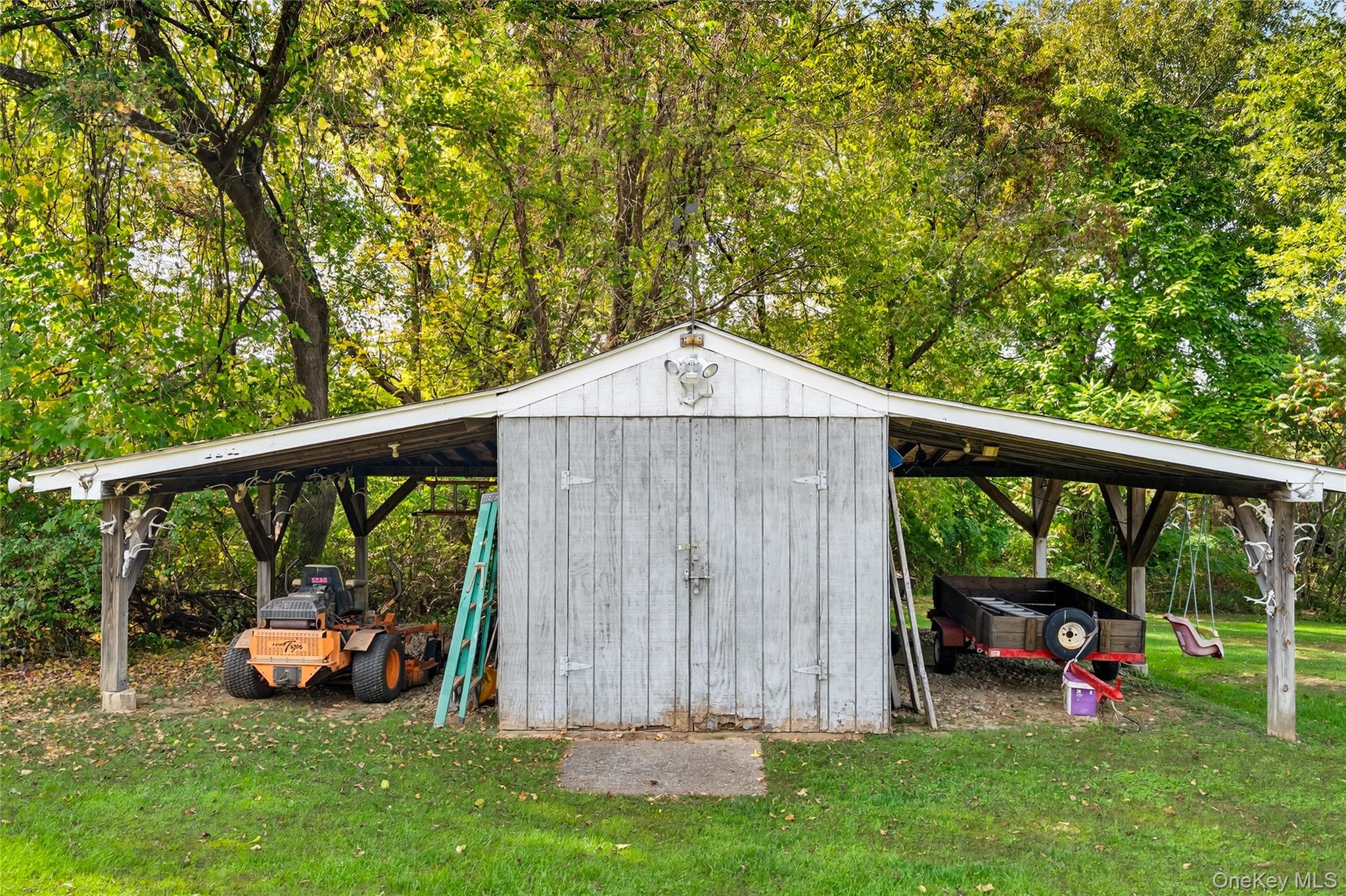 #19 photo, 10 Flood Drive, Amenia , NY 12501