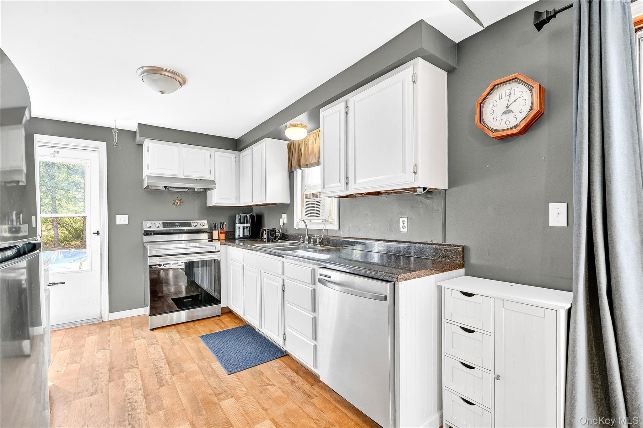 #5 photo, 10 Flood Drive, Amenia , NY 12501