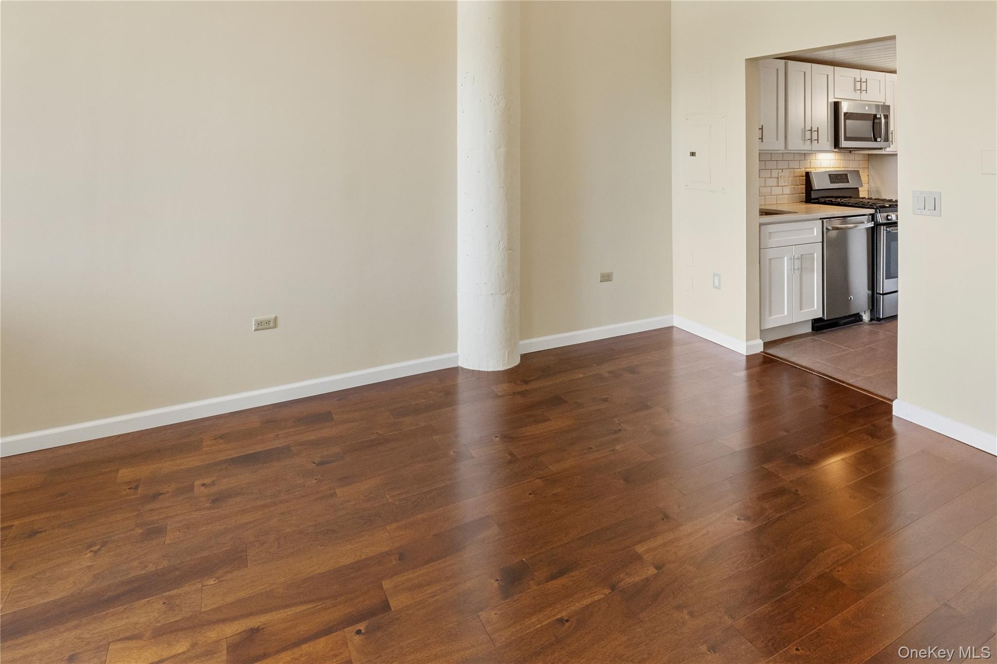 #10 photo, 1 Landmark Square, Port Chester , NY 10573