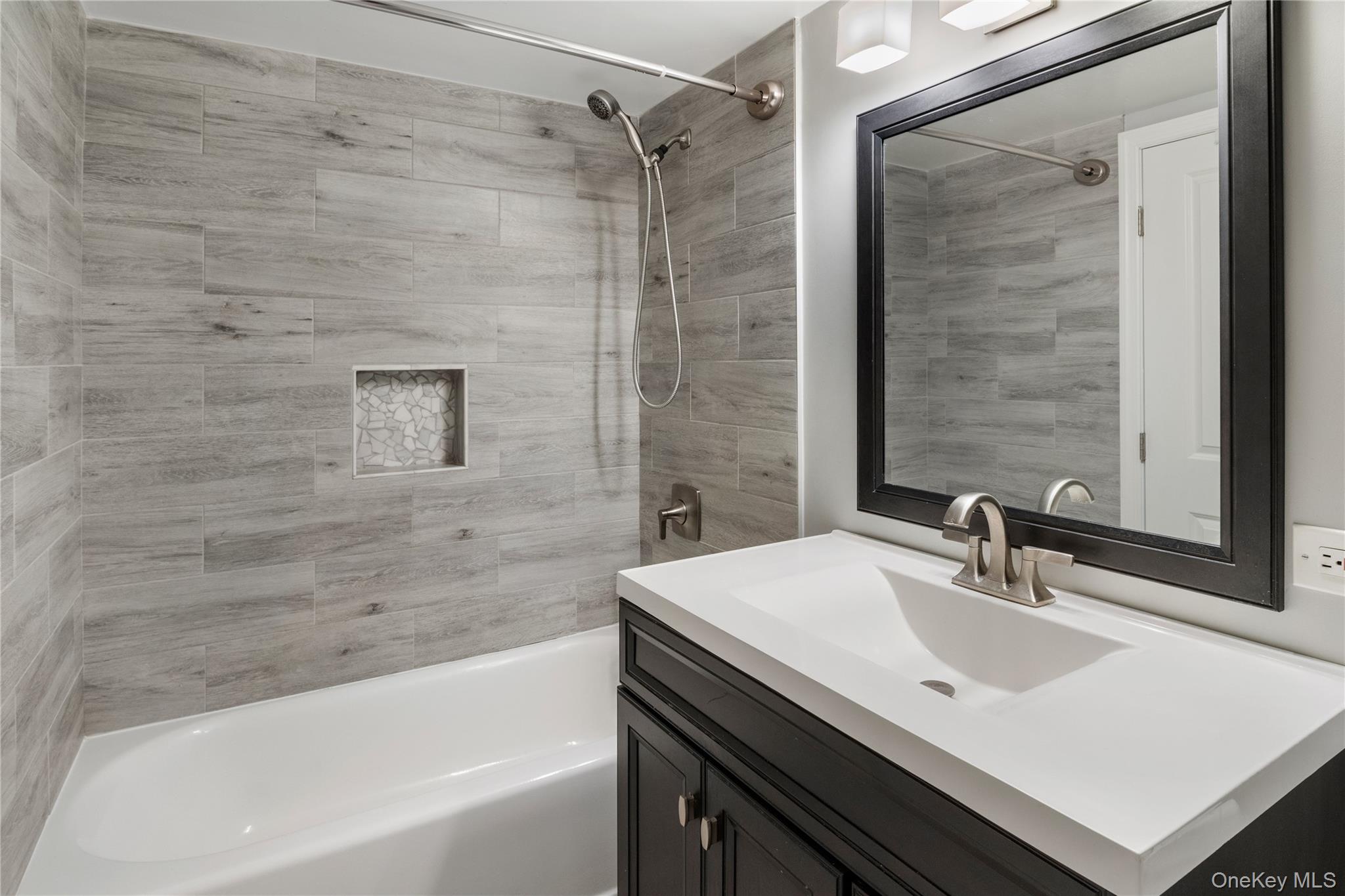 #15 photo, 1 Landmark Square, Port Chester , NY 10573