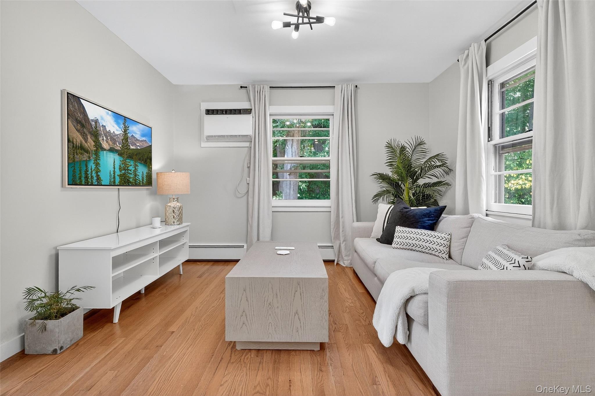 #7 photo, 152 Old Post Road, Croton-on-Hudson , NY 10520