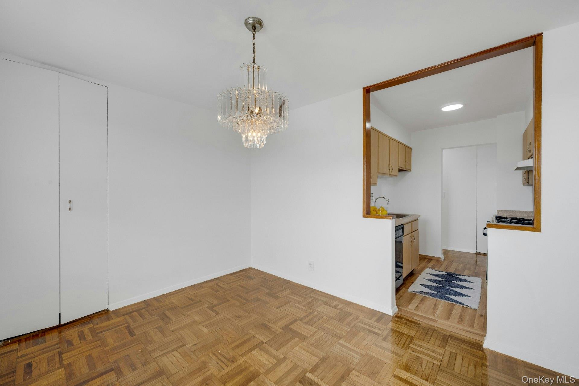 #8 photo, 1853 Central Park Avenue, Yonkers , NY 10710