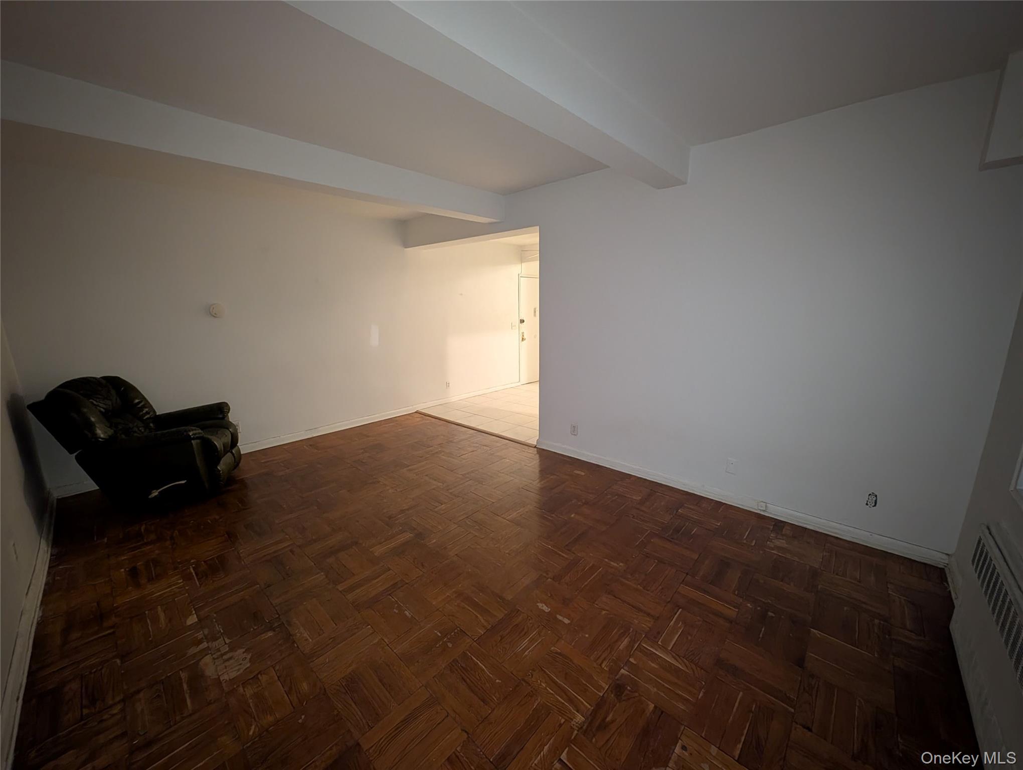 #11 photo, 2 Sadore Lane, Yonkers , NY 10710