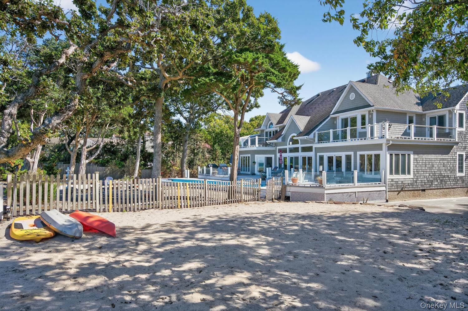 #1 photo, 5 Penny Lane, 东长岛 圣占士 Saint James , NY 11780