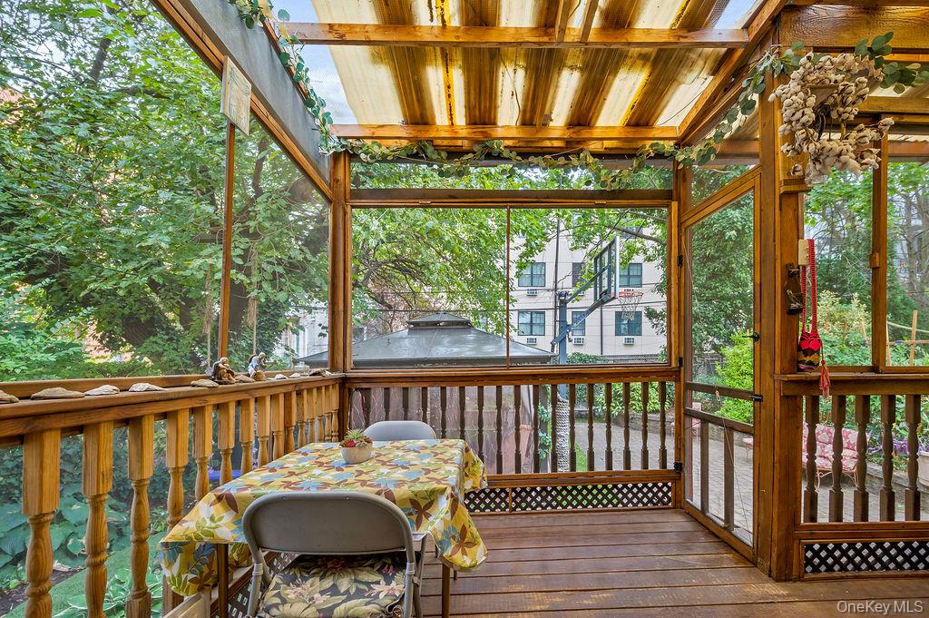 #14 photo, 455 E. 28th street, Brooklyn , NY 11226