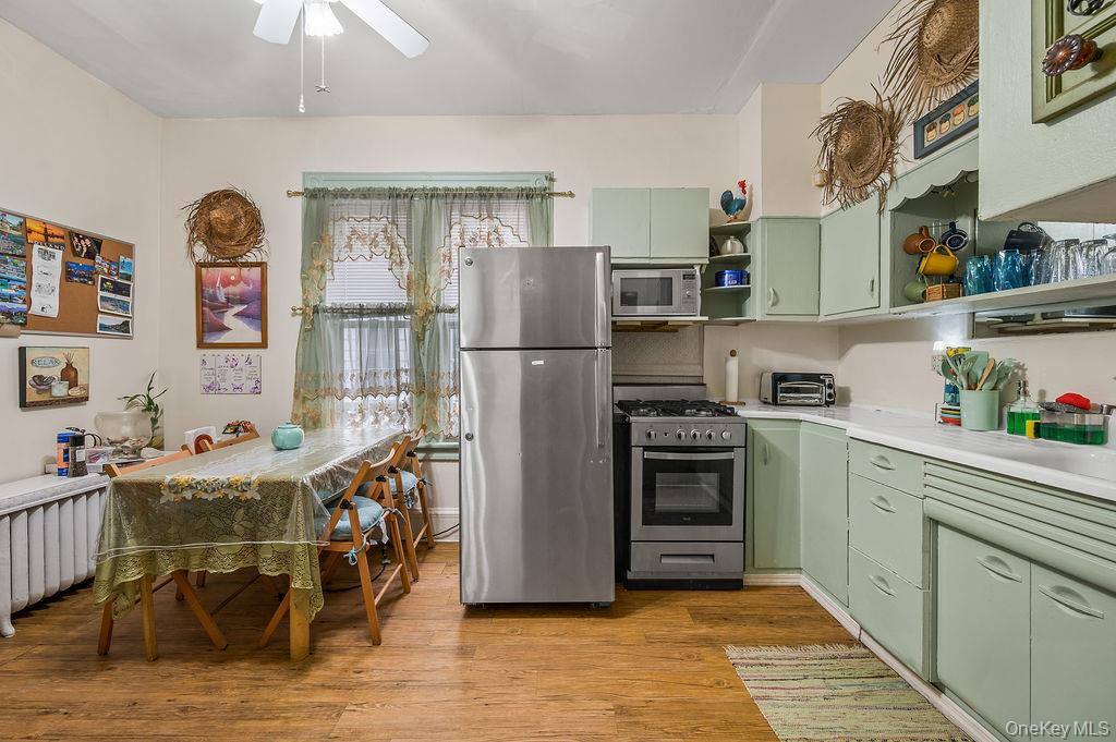 #9 photo, 455 E. 28th street, Brooklyn , NY 11226