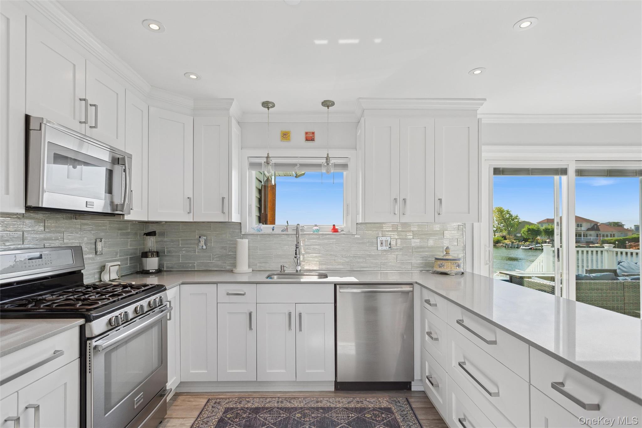 #16 photo, 210 Saratoga Boulevard, Island Park , NY 11558