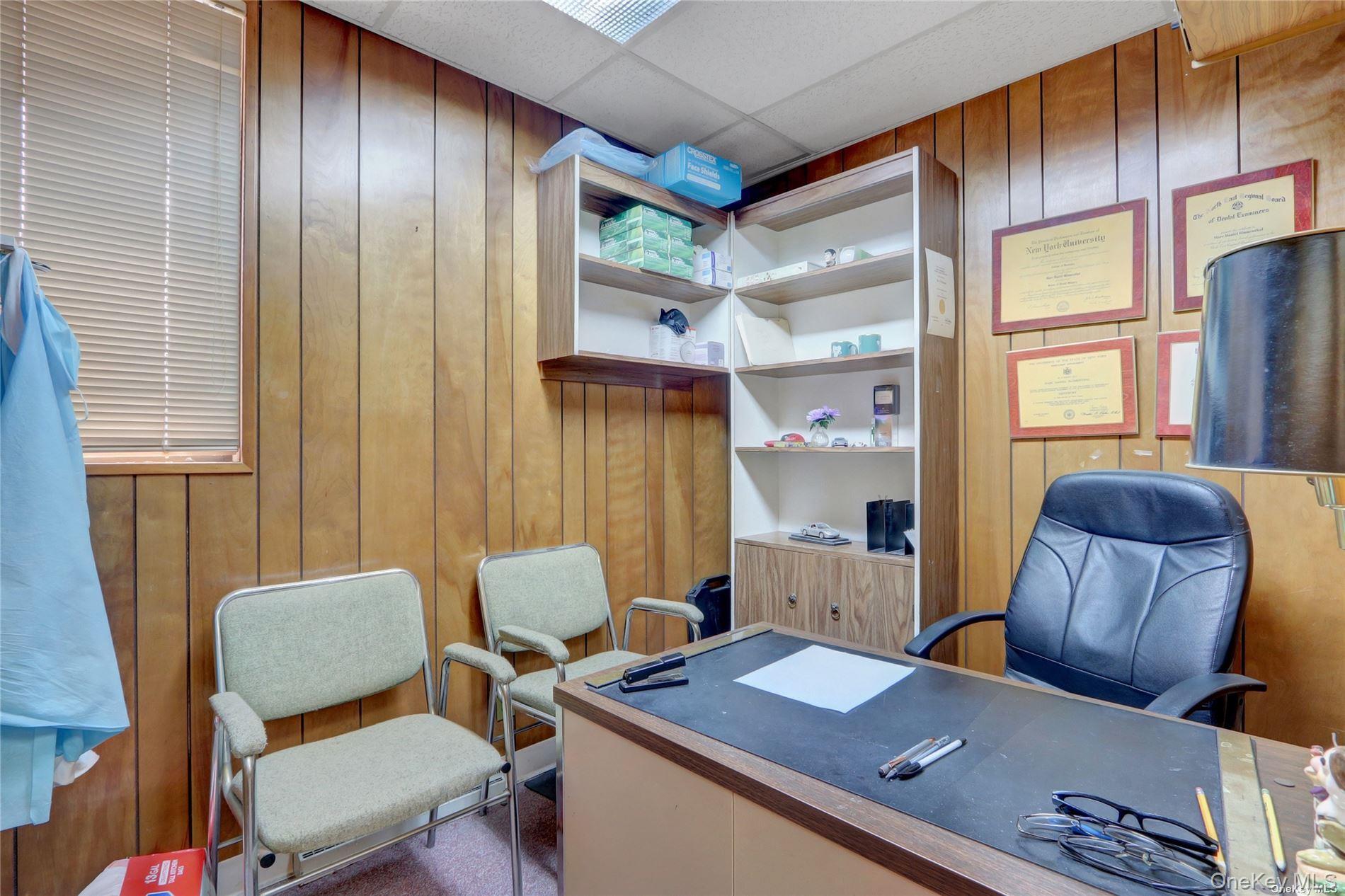 #13 photo, 454 Deer Park Avenue, Babylon , NY 11702