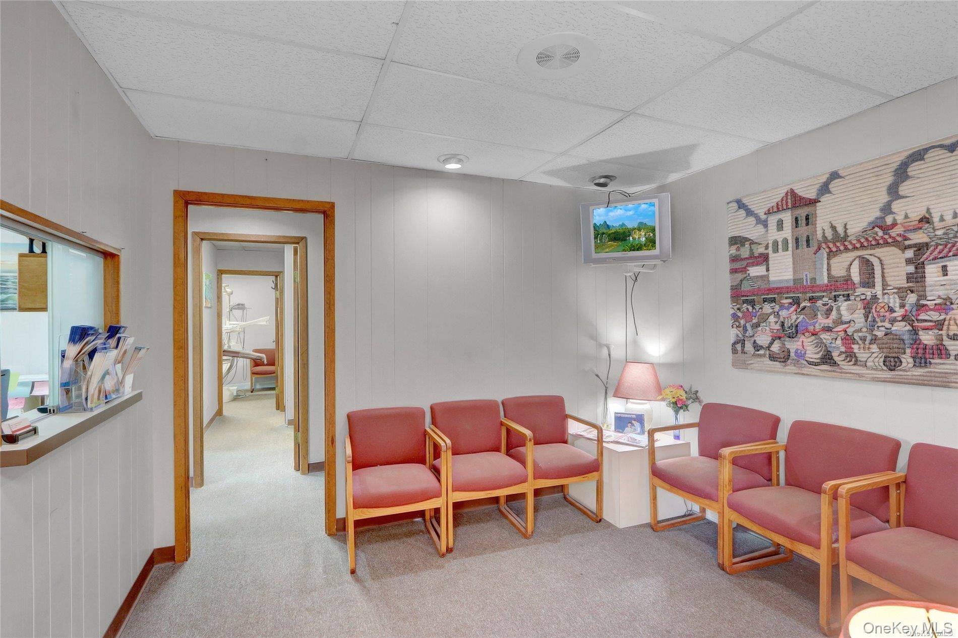 #6 photo, 454 Deer Park Avenue, Babylon , NY 11702