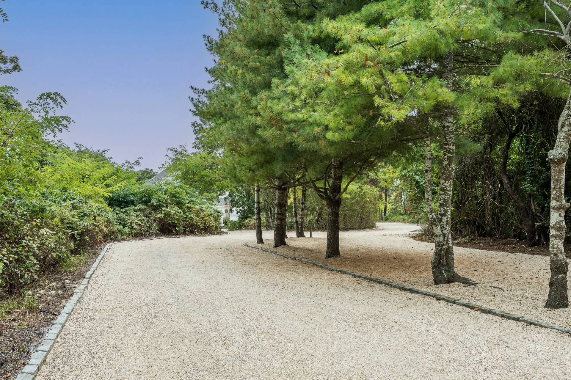 #38 photo, 286 MONTAUK HWY, Southampton , NY 11968