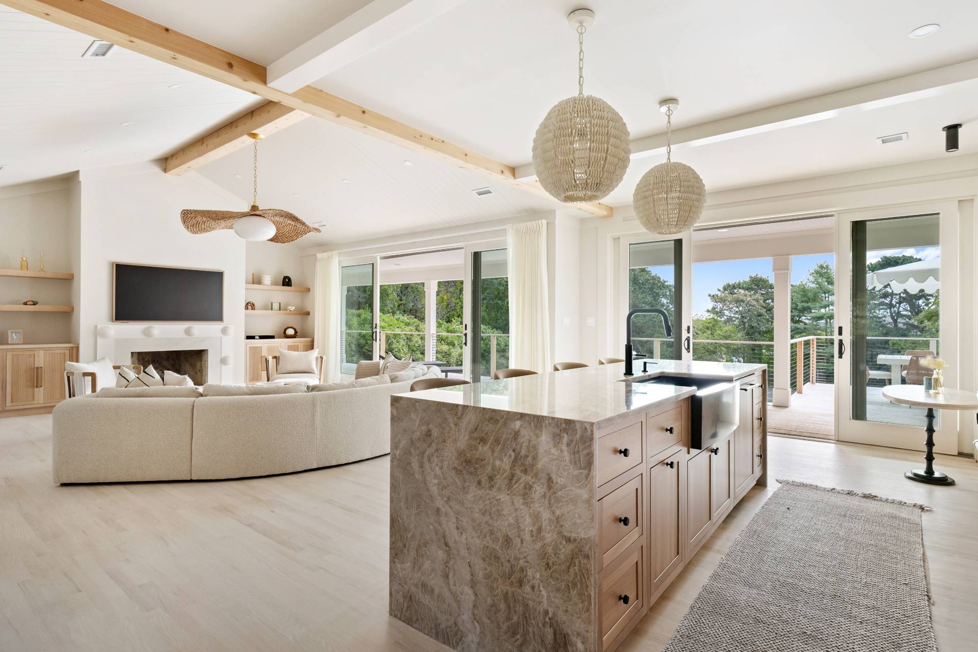 #13 photo, 288 MONTAUK HWY, サフォーク郡 Southampton , NY 11968