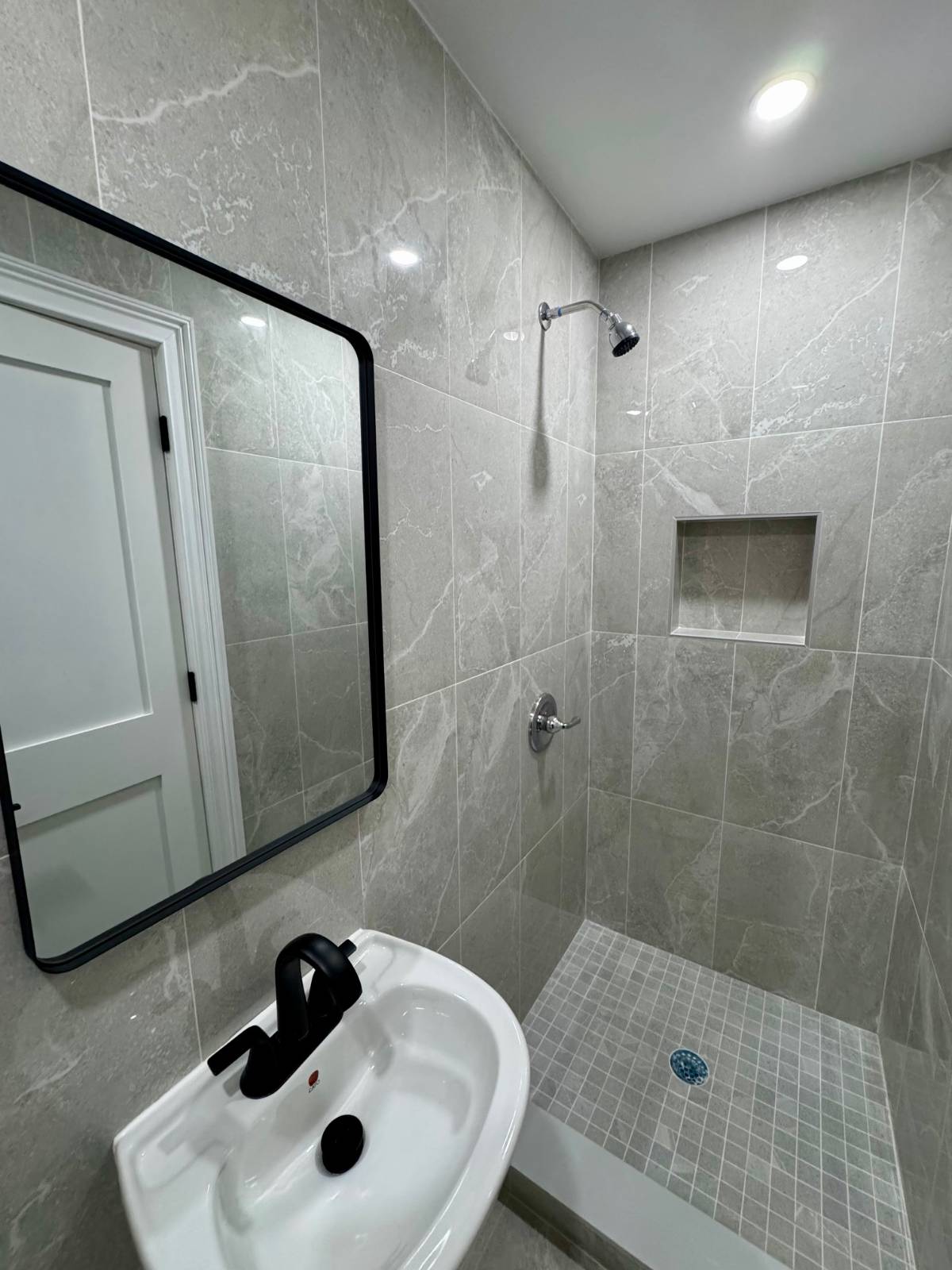 #24 photo, 130 Jefferson Street, Staten Island , NY 10304