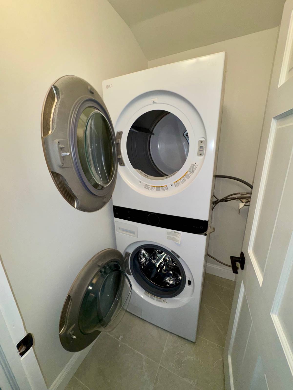 #28 photo, 130 Jefferson Street, Staten Island , NY 10304