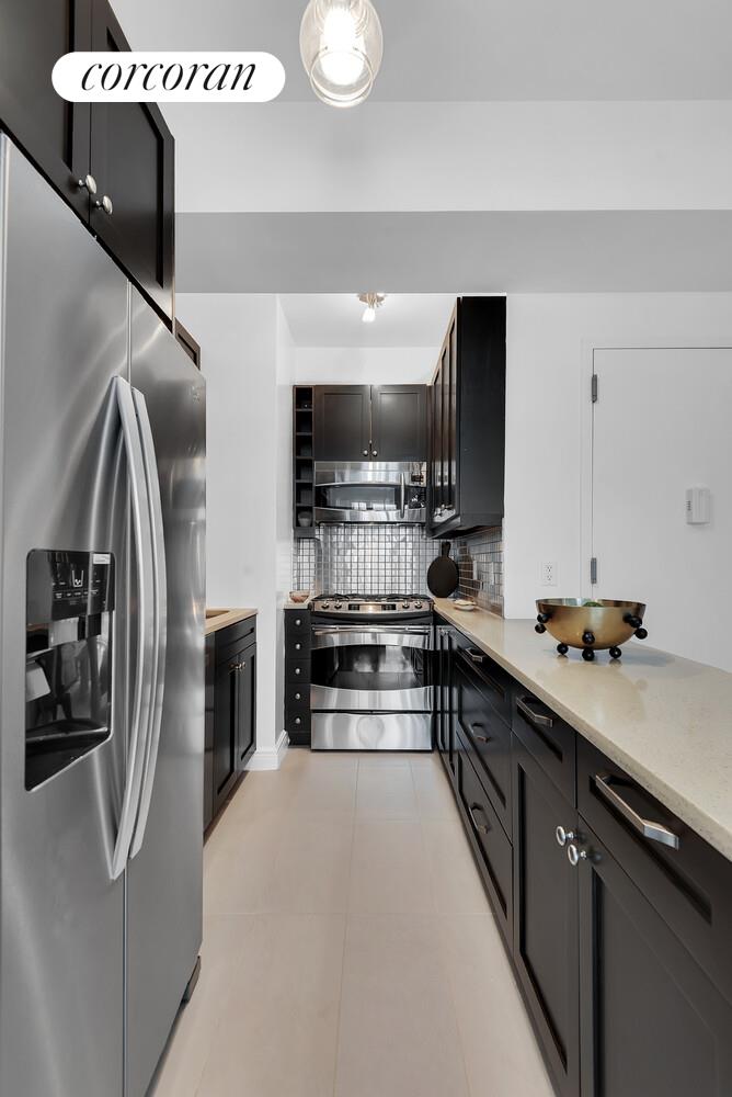 #11 photo, 30-11 21ST Street, クイーンズ区 Astoria , NY 11102