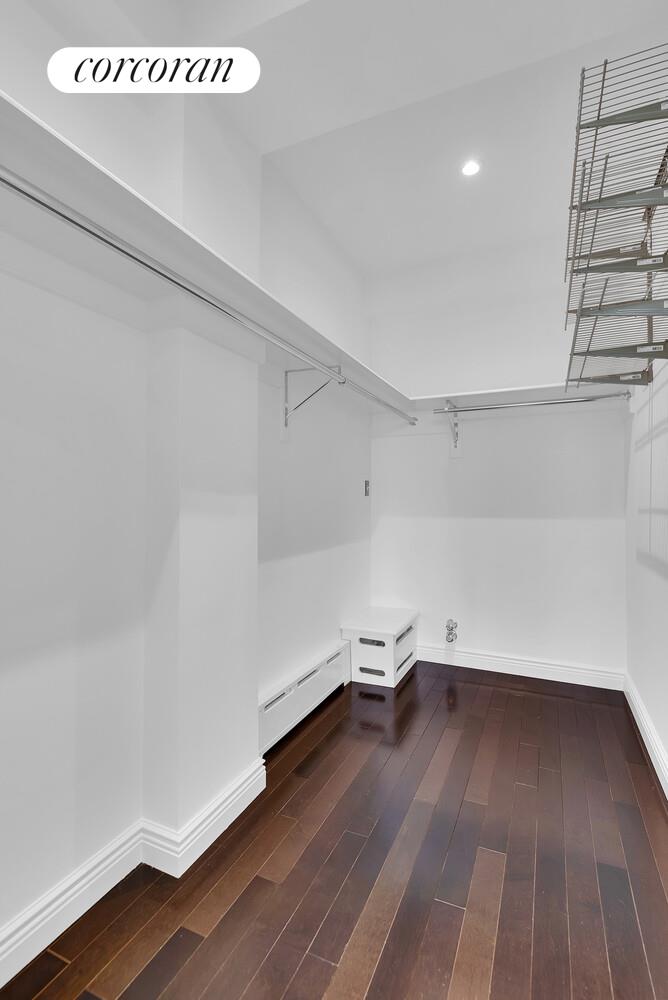 #7 photo, 30-11 21ST Street, クイーンズ区 Astoria , NY 11102