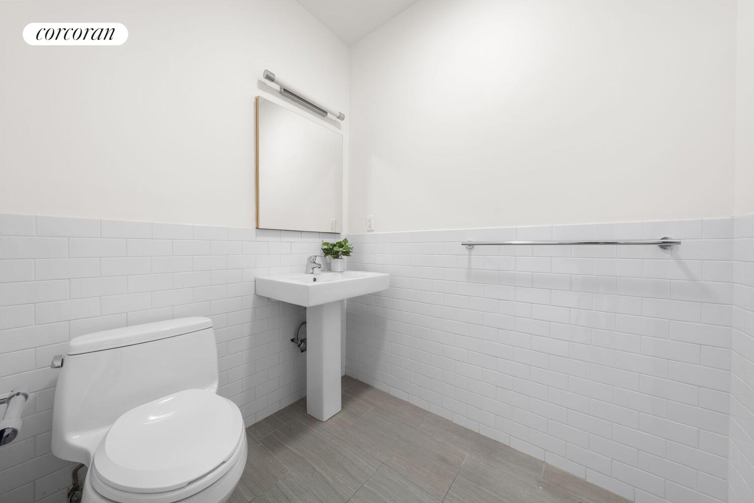 #6 photo, 264 WATER Street, マンハッタン Fulton/Seaport , NY 10038