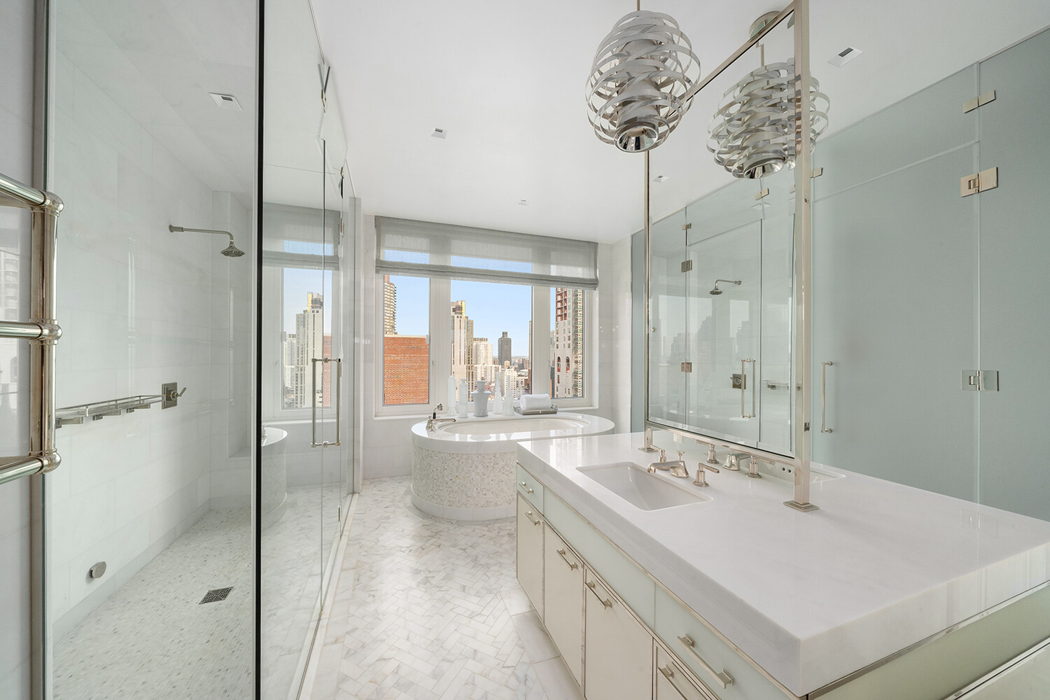 #17 photo, 200 E 79TH Street, Lenox Hill , NY 10075