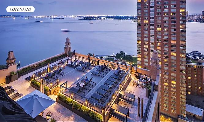 #10 photo, New York City, मैनहटन Financial District , NY 10004