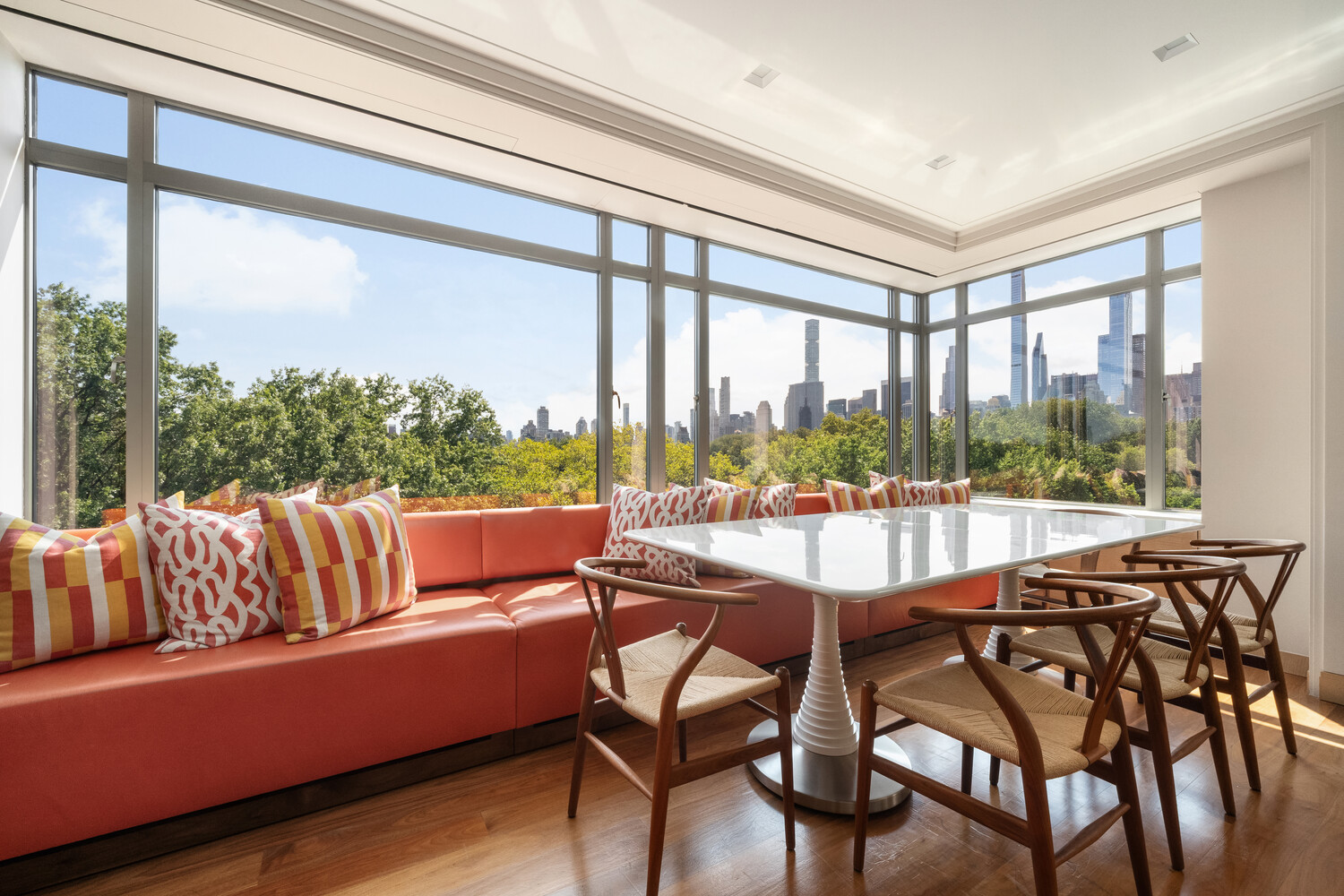 #7 photo, 115 CENTRAL Park W, マンハッタン Lincoln Square , NY 10023