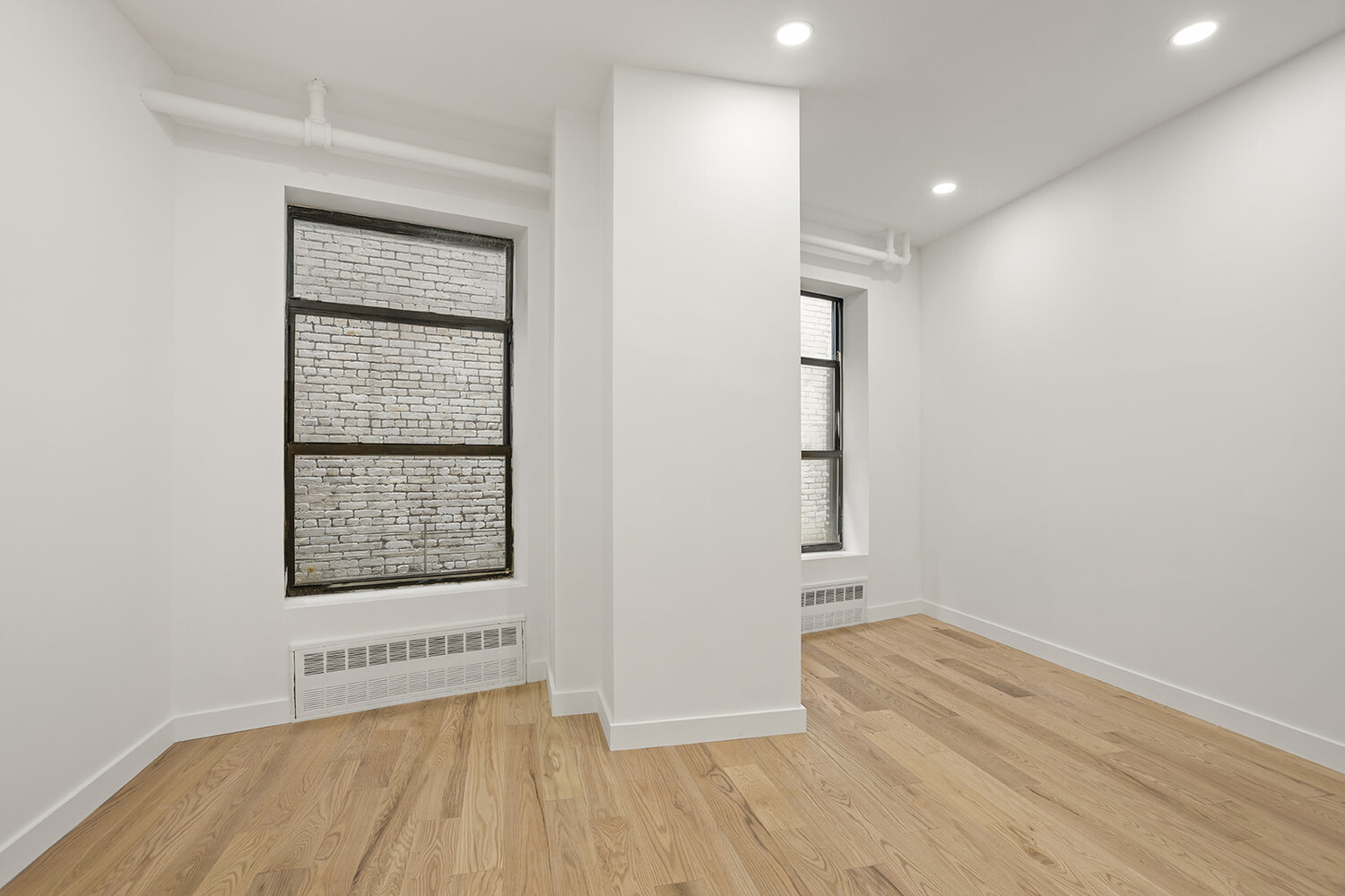 #7 photo, 22 E 18TH Street, Flatiron , NY 10003