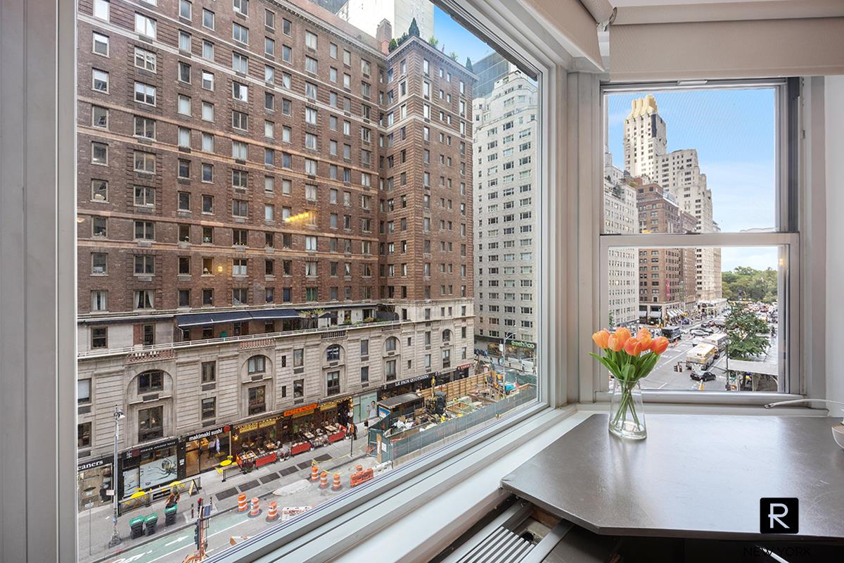 #1 photo, 77 W 55th Street, マンハッタン Midtown West , NY 10019