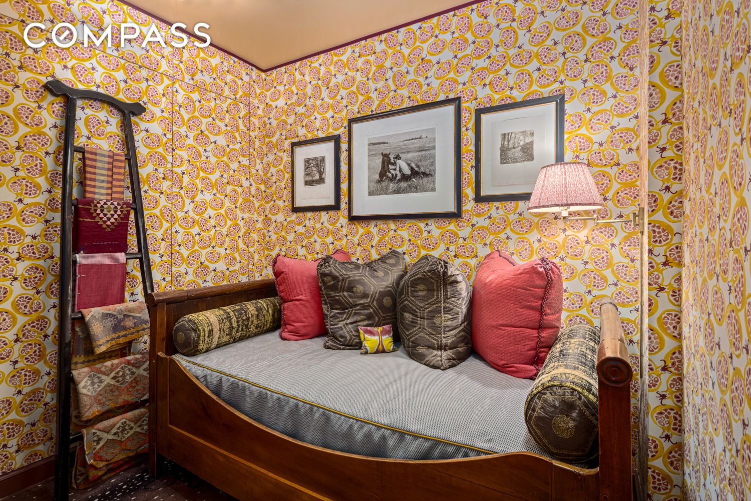 #17 photo, 570 Park Avenue, Lenox Hill , NY 10065