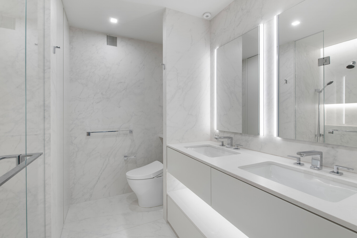 #13 photo, 101 W 67TH Street, マンハッタン Lincoln Square , NY 10023