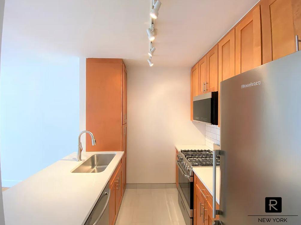 #4 photo, New York City, マンハッタン Clinton , NY 10019