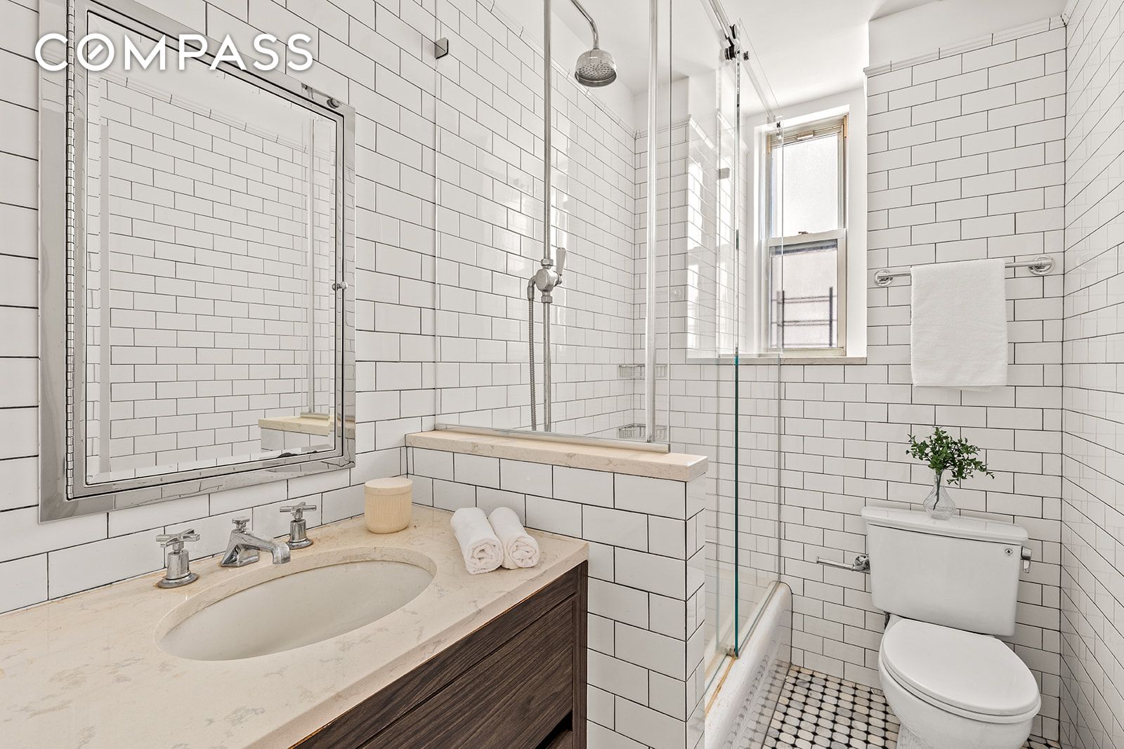 #13 photo, 246 W End Avenue, Upper West Side , NY 10023