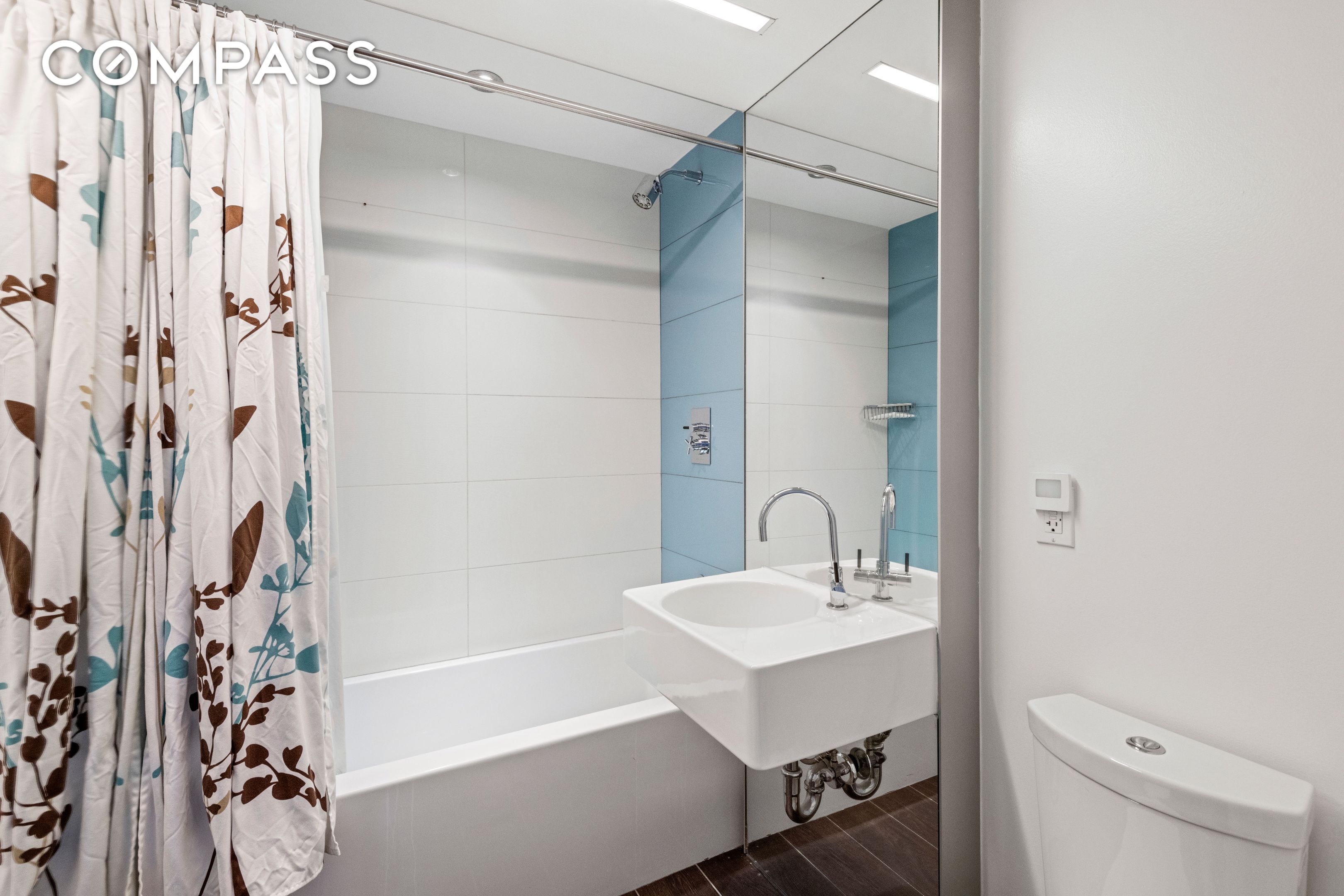 #13 photo, Brooklyn, ブルックリン区 Williamsburg , NY 11249