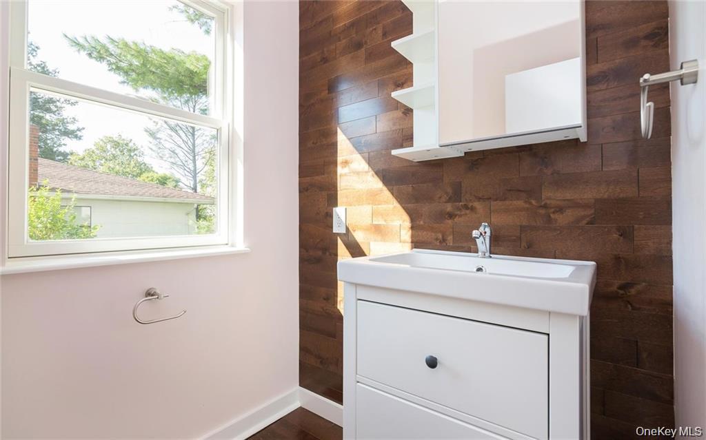 #10 photo, 51 High Street, Tarrytown , NY 10591