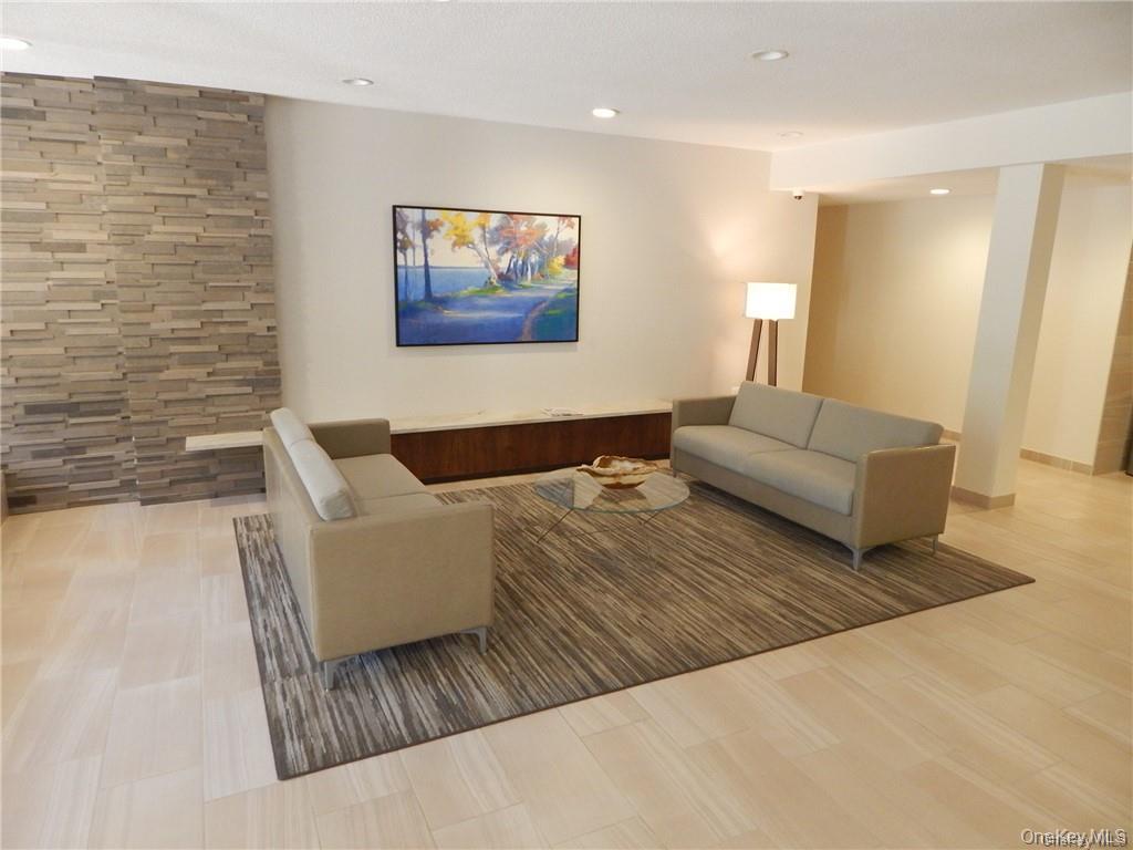 #1 photo, 412 Benedict Avenue, Tarrytown , NY 10591