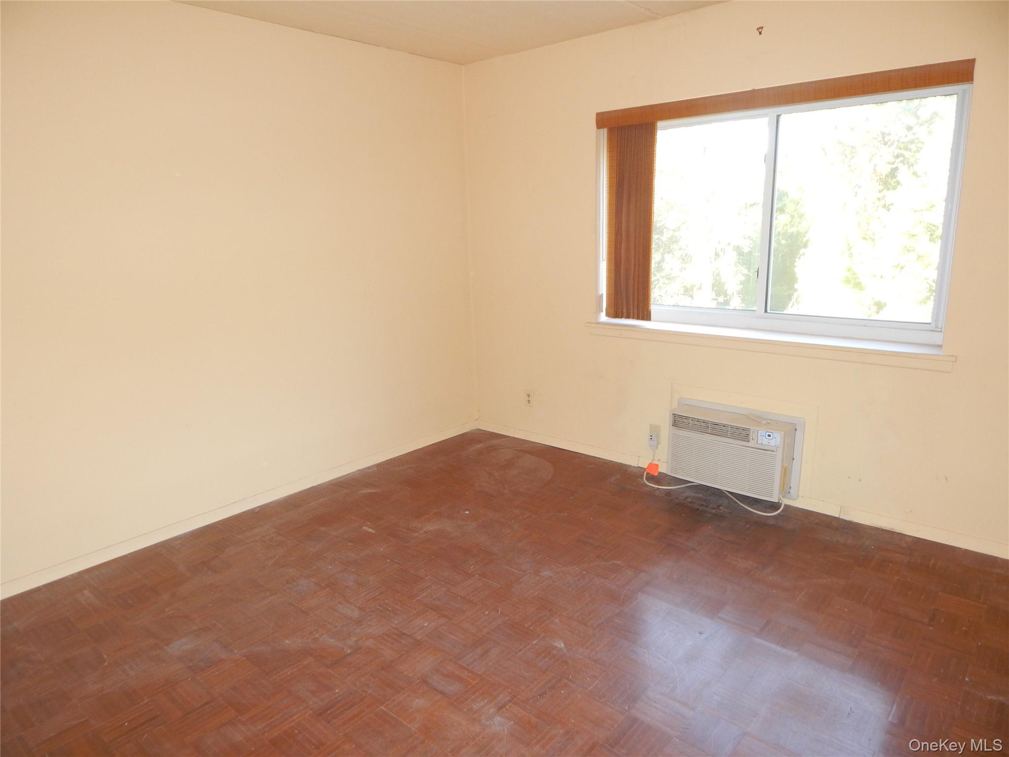 #20 photo, 412 Benedict Avenue, Tarrytown , NY 10591