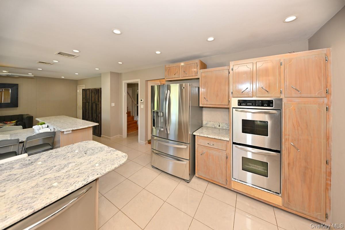 #19 photo, 11 Deerwood Road, Spring Valley , NY 10977