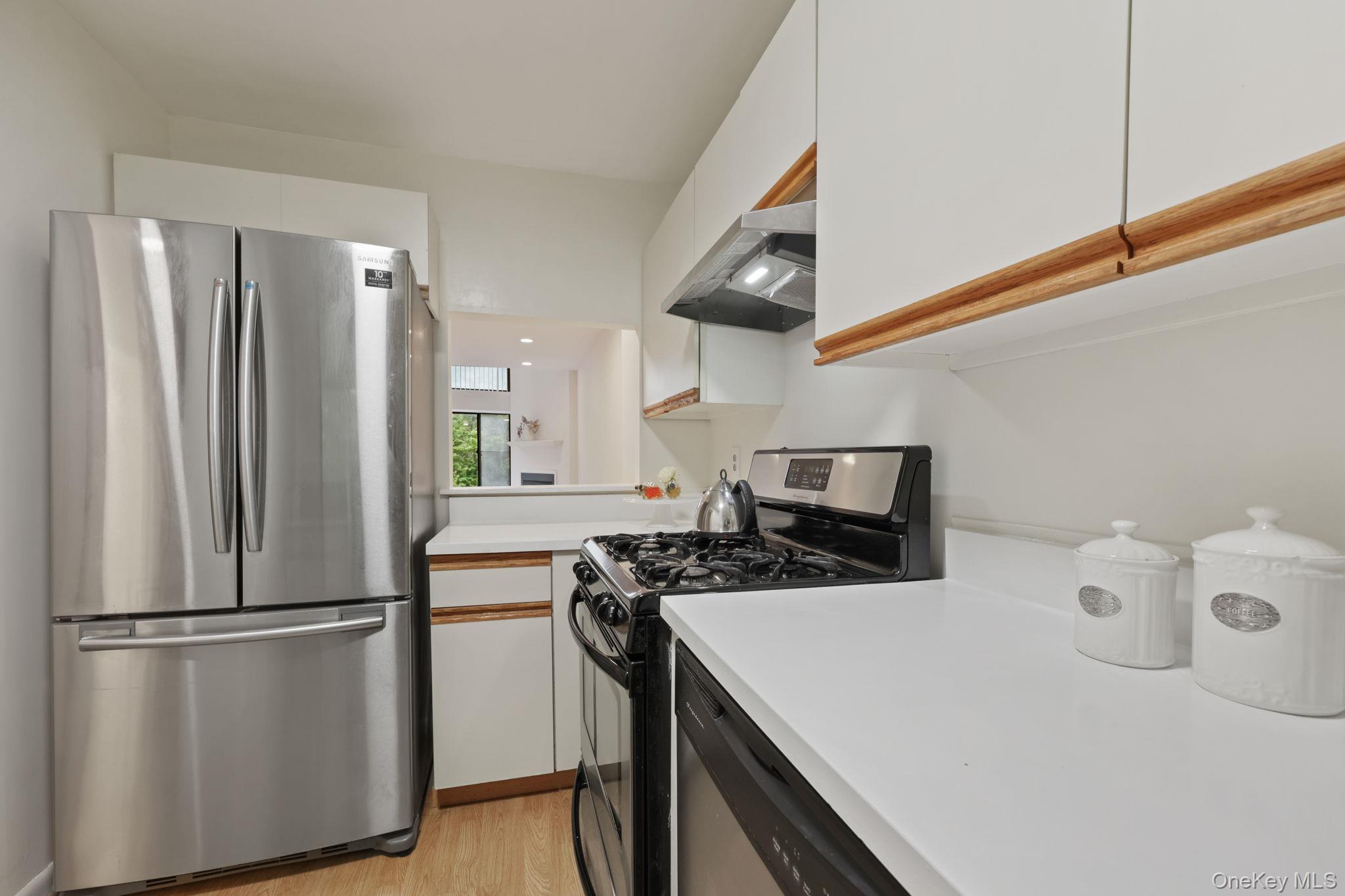 #8 photo, 356 North Greeley Avenue, Chappaqua , NY 10514