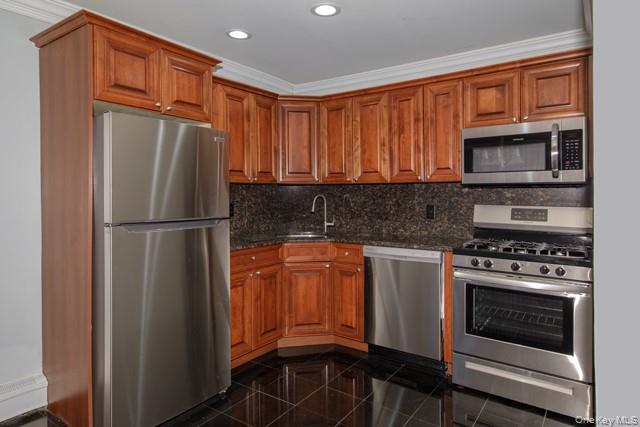 #2 photo, 60 Johnson Avenue, サフォーク郡 Sayville , NY 11782