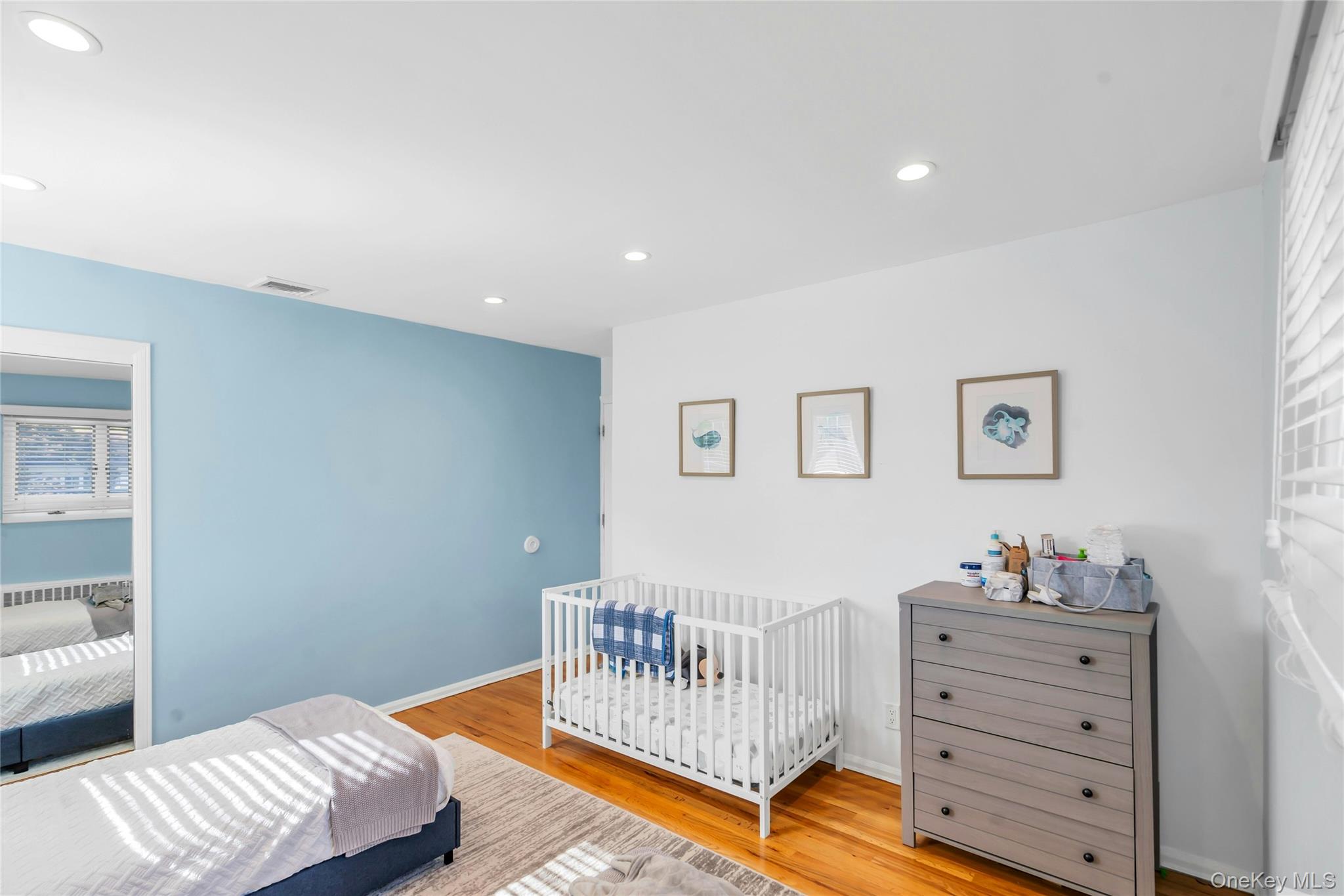 #13 photo, 18 Haypath Road, Bethpage , NY 11714