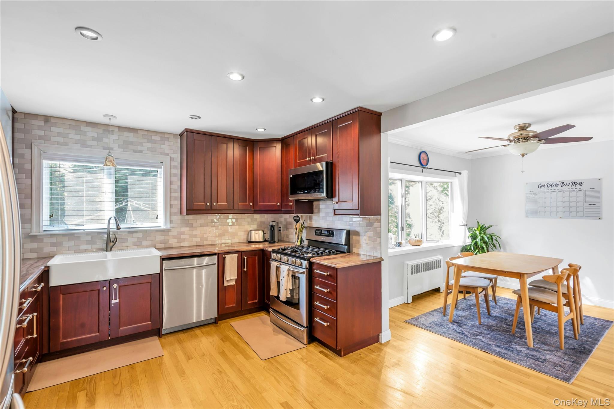 #8 photo, 18 Haypath Road, Bethpage , NY 11714