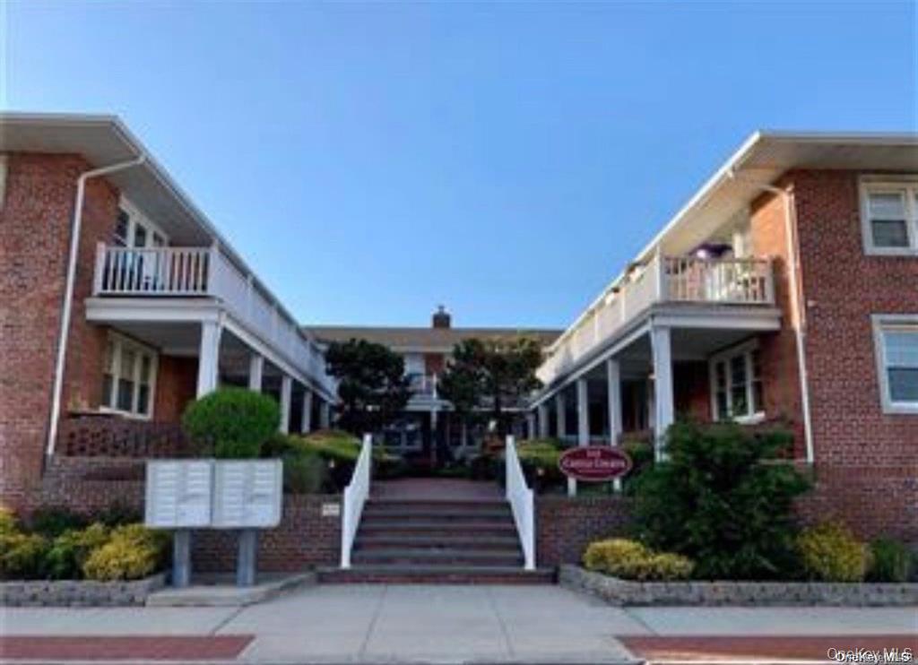 #1 photo, 215 Broadway, 长岛 长滩 Long Beach , NY 11561