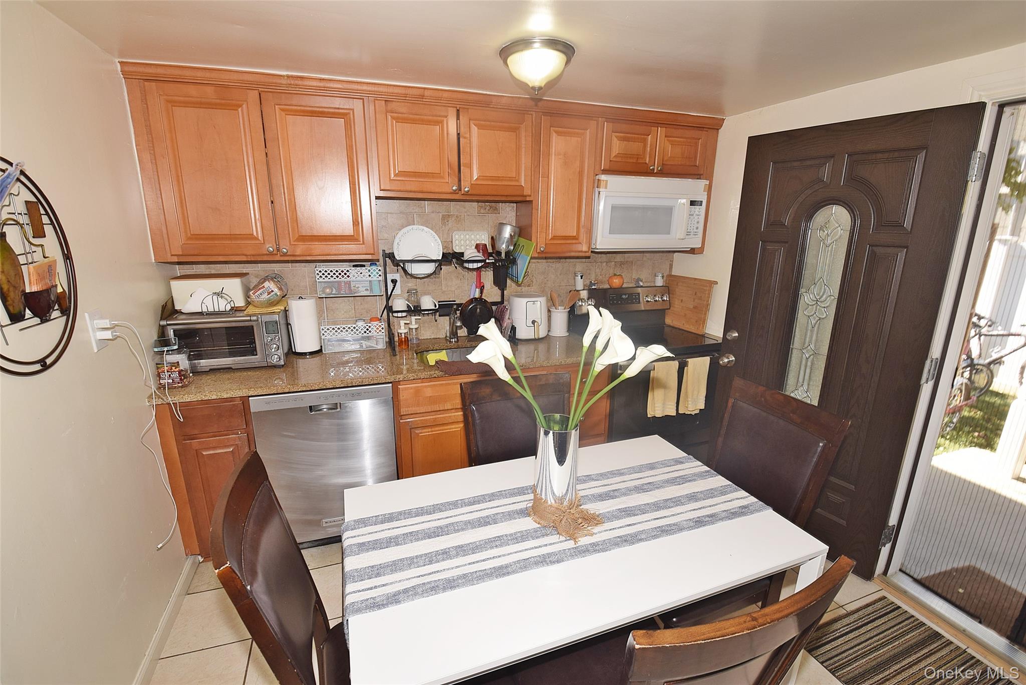 #6 photo, 436 Herzel Boulevard, West Babylon , NY 11704