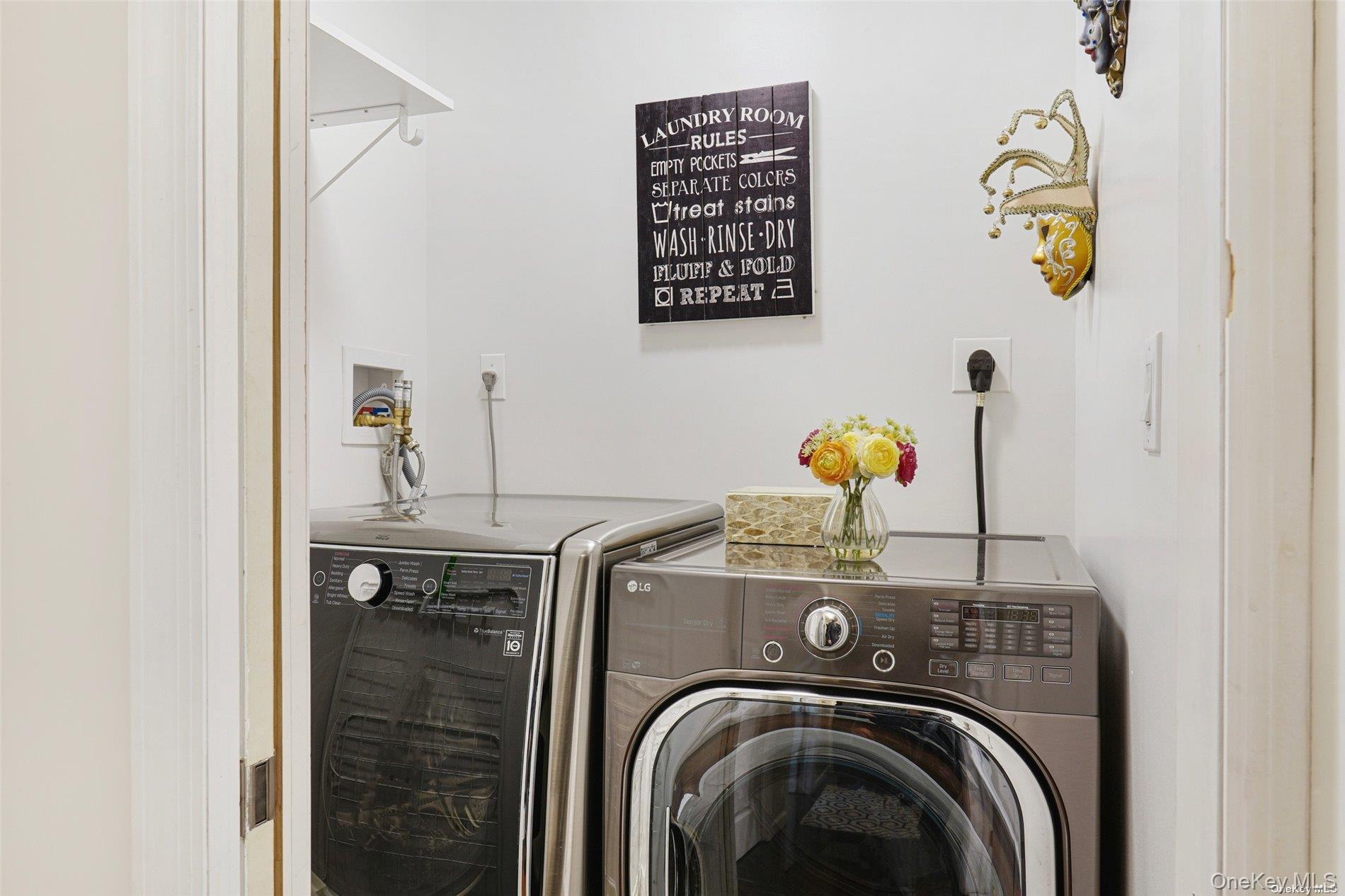 #15 photo, 18 Plow Lane, Levittown , NY 11756