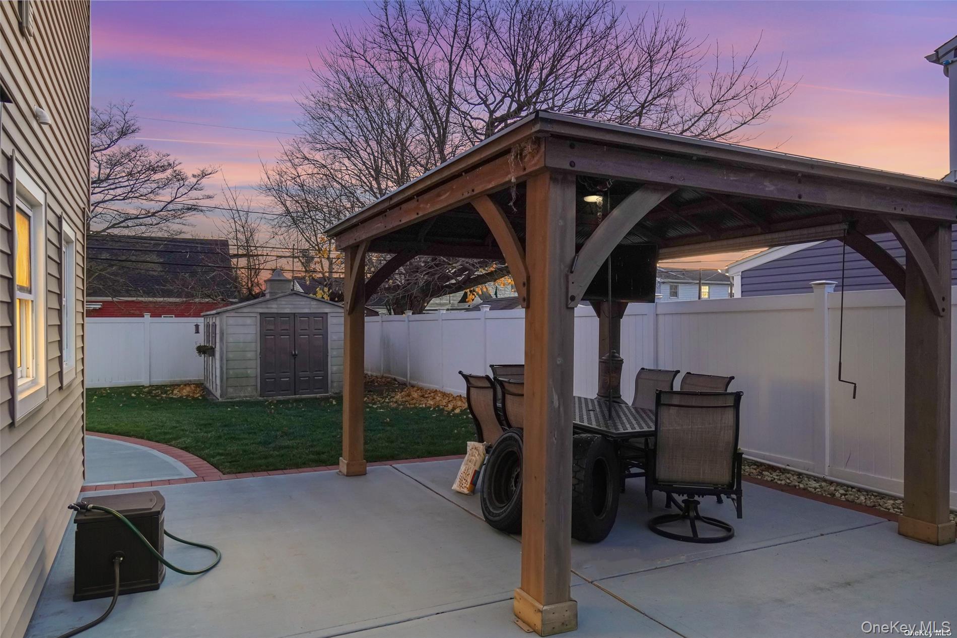 #16 photo, 18 Plow Lane, Levittown , NY 11756