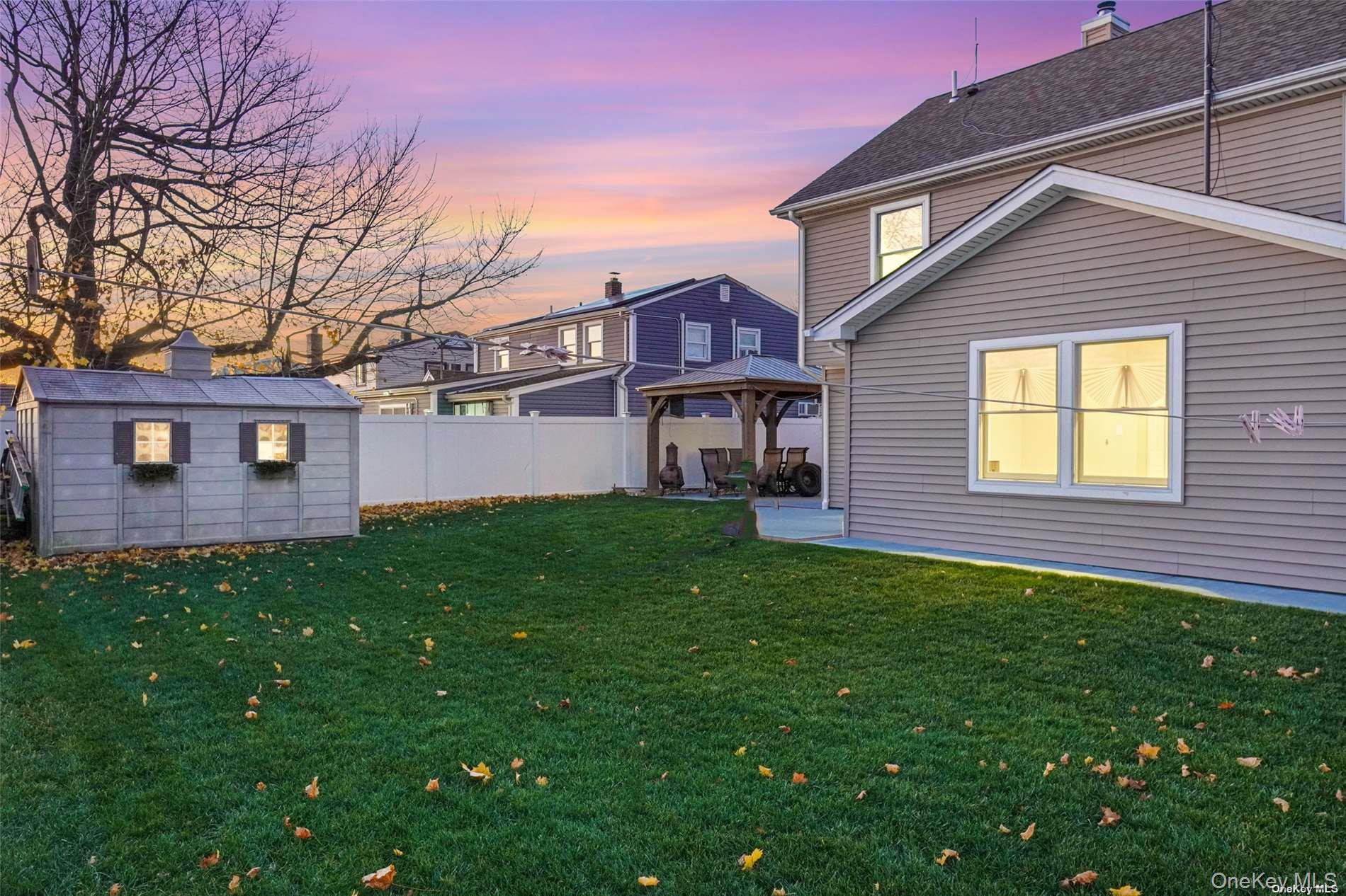 #18 photo, 18 Plow Lane, Levittown , NY 11756