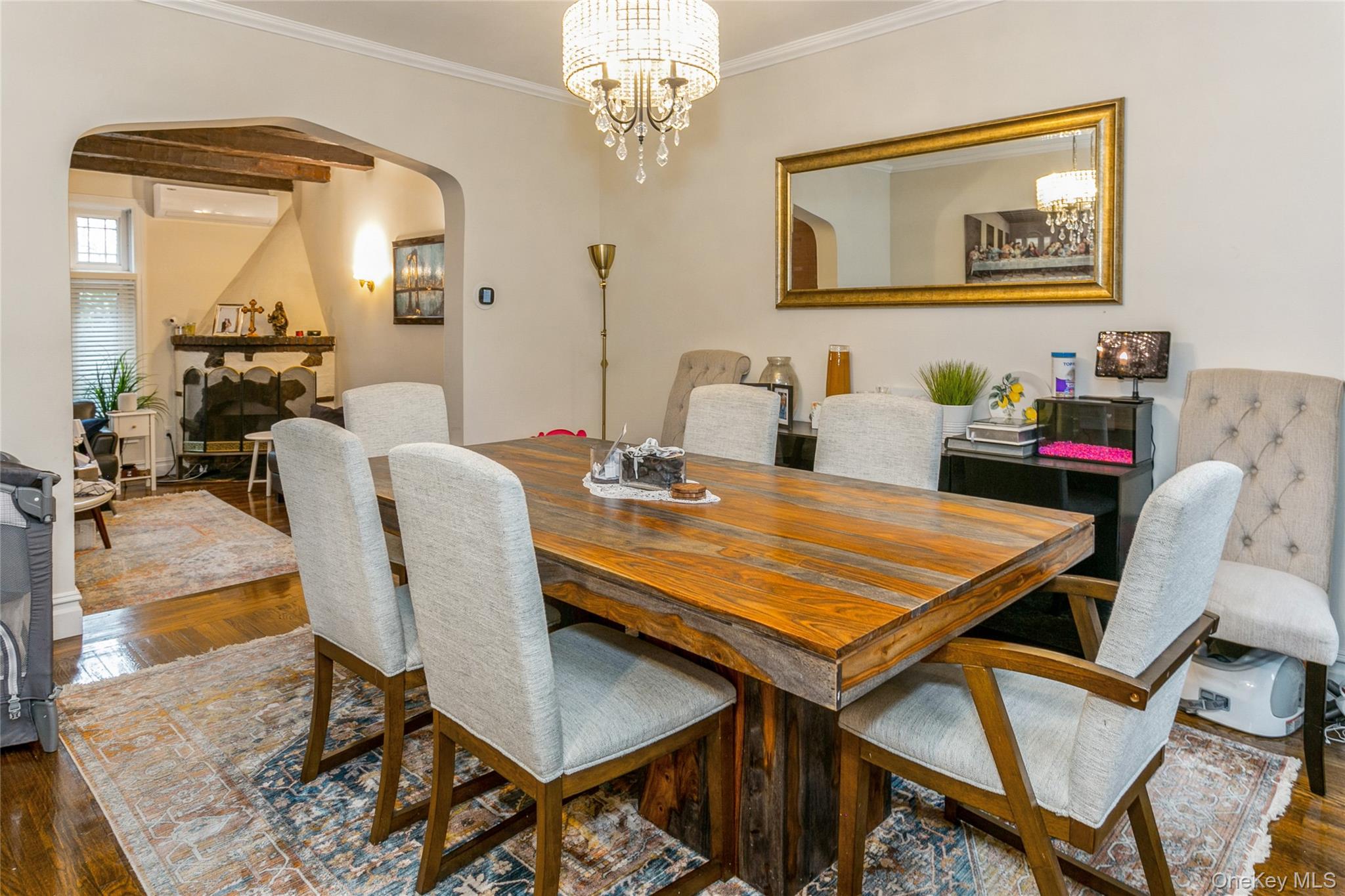 #4 photo, 9515 242 Street, Floral Park , NY 11001