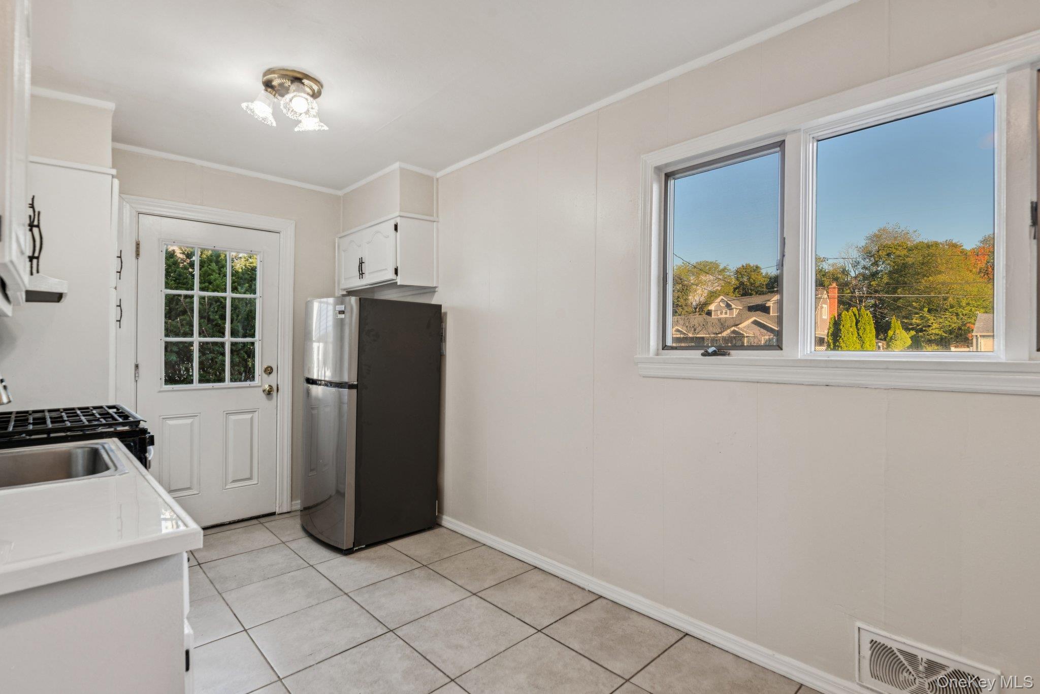 #10 photo, 10 Ehler Street, Brentwood , NY 11717