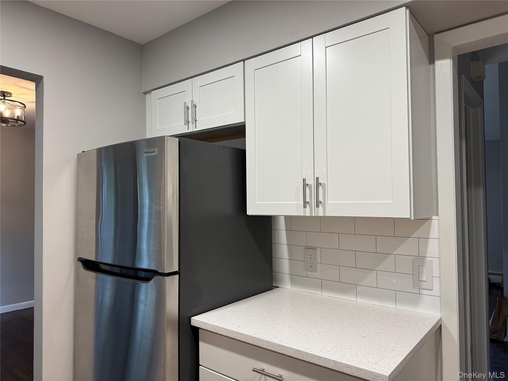 #9 photo, 39B Norwood Road, Port Washington , NY 11050