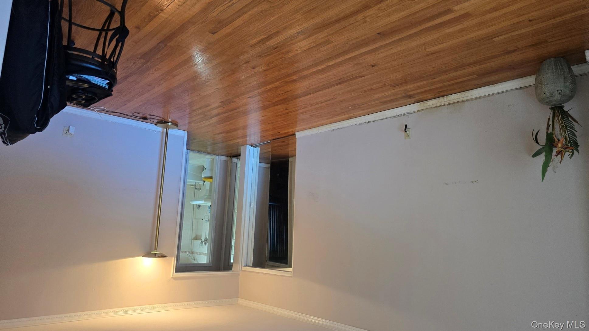 #4 photo, 198-02 Pompeii Avenue, クイーンズ区 Hollis , NY 11423